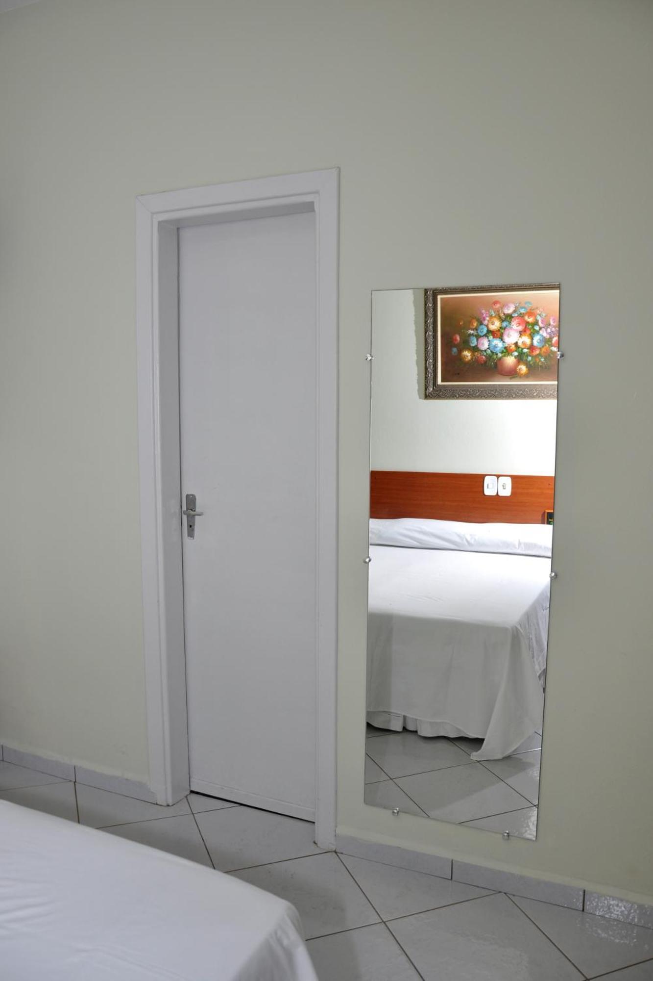 Hotel Carolina Plaza Uberaba Luaran gambar