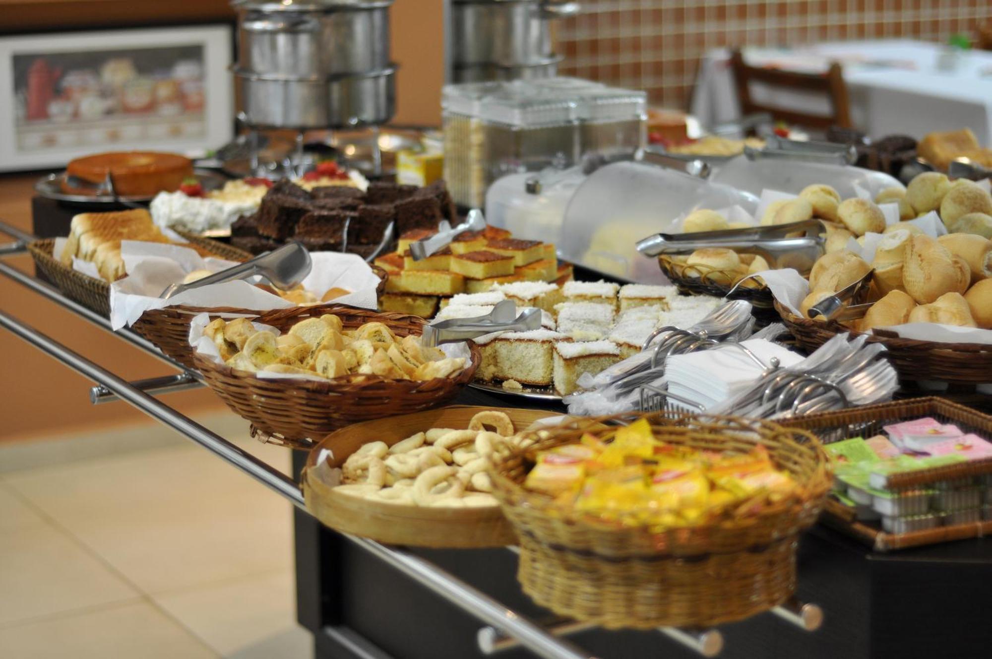 Hotel Carolina Plaza Uberaba Luaran gambar