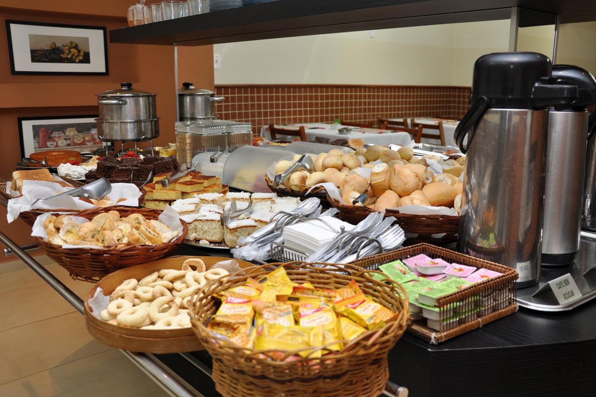 Hotel Carolina Plaza Uberaba Luaran gambar